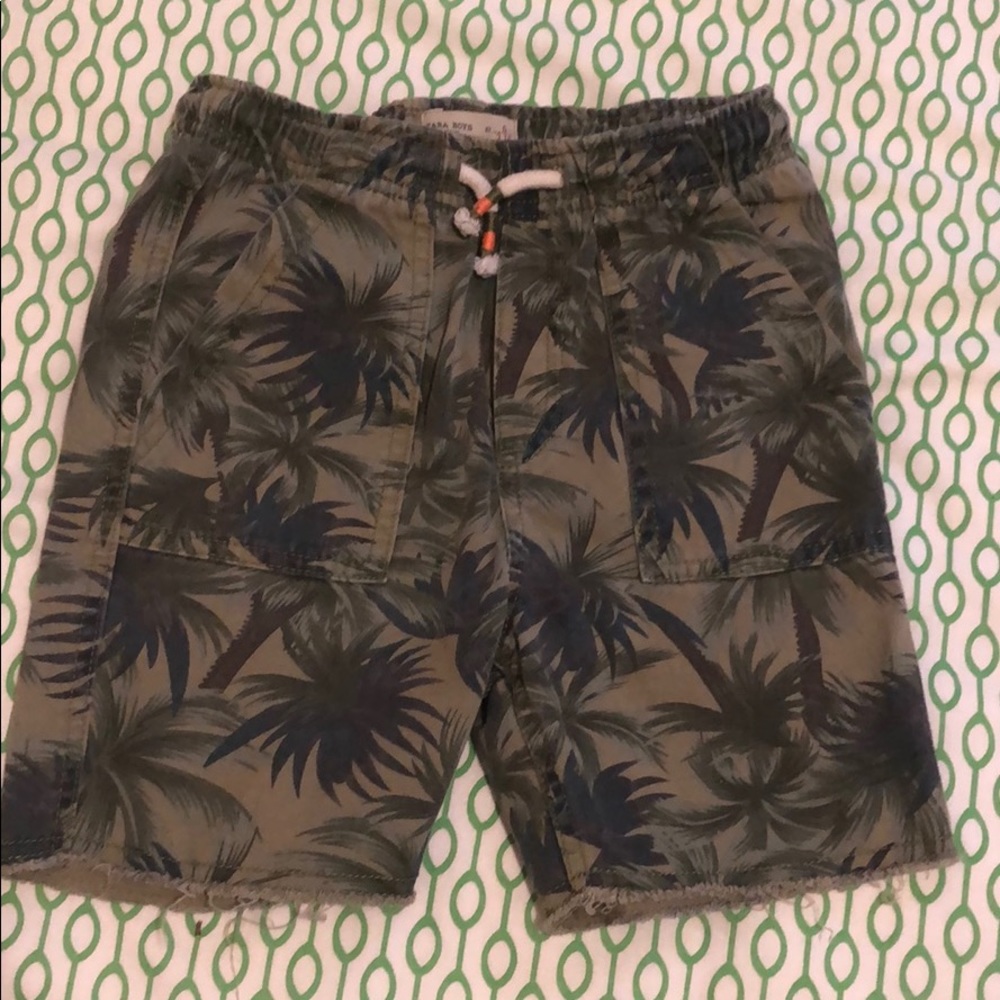 Zara boys size 6 shorts
